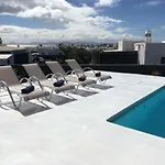 Villa Lola