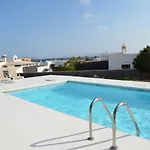 Villa Lola *